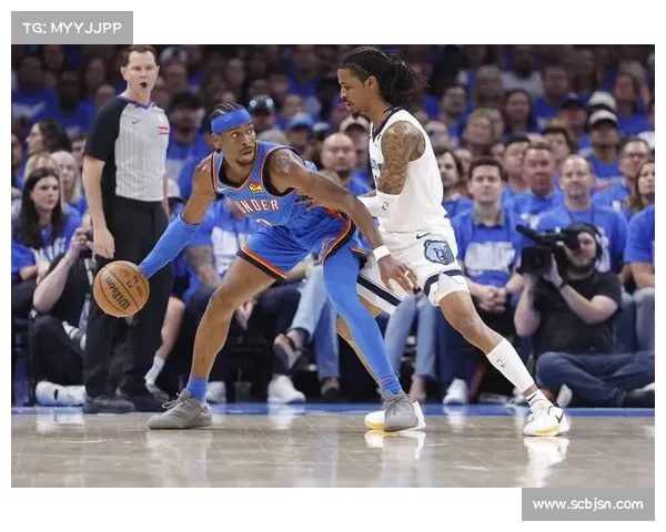 布克卓越身体素质解析：速度、爆发力与灵活性的完美结合